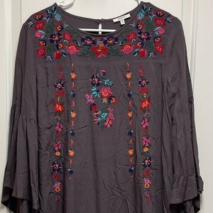 🪷 Bohemian Sz Small Floral Gray Mini Dress with Colorful Embroidery Bell Sleeves